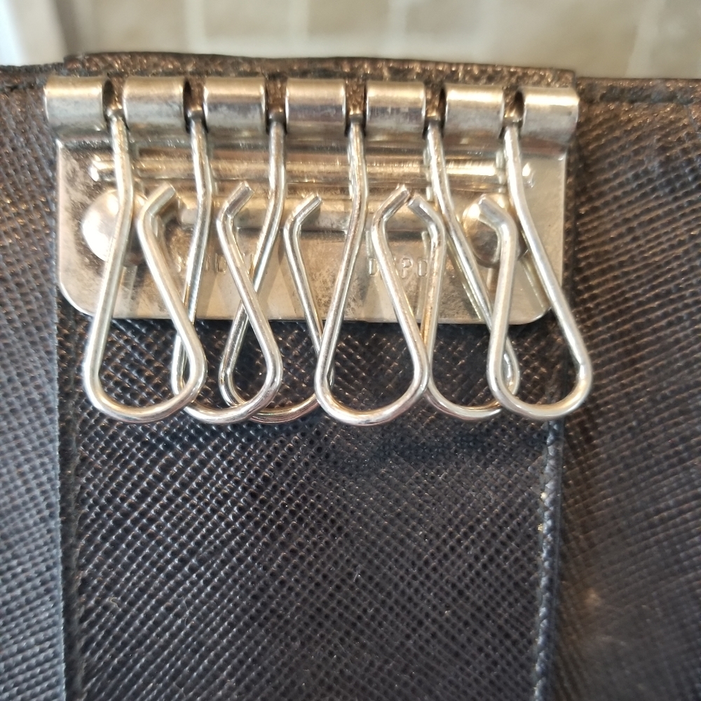 AUTHENTIC Prada 6 Key Holder Case - Picture 7 of 16